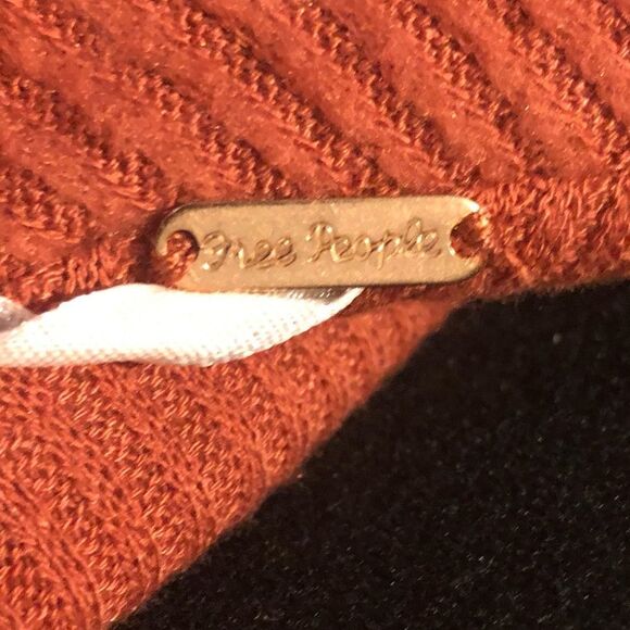 FREE PEOPLE Marley Off The Shoulder Cross Over Long Sleeve Ribbed Knit Sz Small - Picture 7 of 13